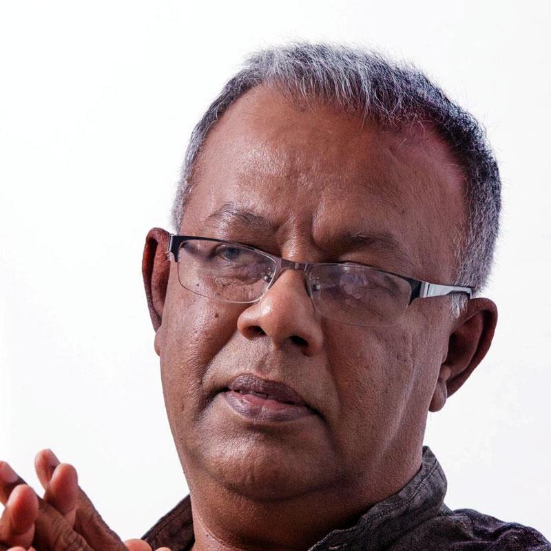 ආචාර්ය  සුනිල් විජේ­සි­රි­ව­ර්ධන