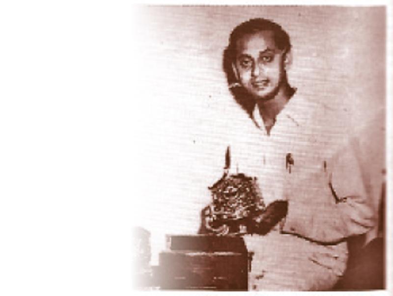 විමලතිස්ස ඉන්ද්රසෝම 1948 දී (පසුව වෙළඳ කොමසාරිස්වරයකු විය)