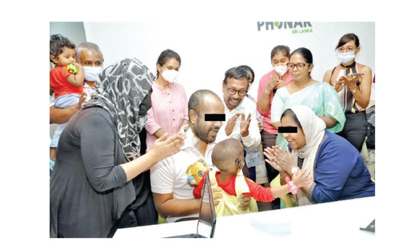 ද්විත්ව කර්ණ සංඛ බද්ධ සැත්කමෙන් පසු