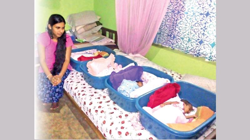සිවු නිවුන් දරුවන්මෙලොව එළිය දුටු දා