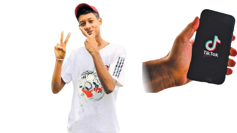මරණයට පත් අබ්දුල් ලතීෆ් ටික්ටොක් වීඩියෝවන්හි පෙනී සිටි අයුරු