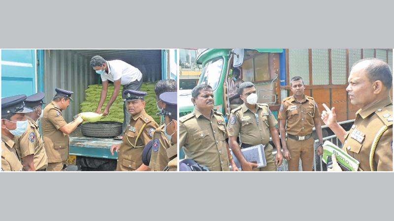 අත්අ­ඩං­ගු­වට පත් සහල් තොගය පරීක්ෂා කරන පෑලි­ය­ගොඩ කොට්ඨාස බාර ජ්‍යෙෂ්ඨ පොලිස් අධි­කාරි රොෂාන් ඩයස්,  පෑලි­ය­ගොඩ විශේෂ විම­ර්ශන ඒක­කයේ ස්ථානා­ධි­පති පොලිස් පරී­ක්ෂක උපුල් රංජිත් ප්‍රමුඛ පොලිස් නිල­ධා­රීහු