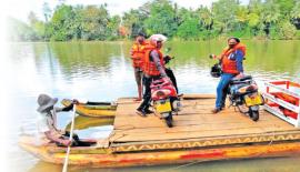 කළු ගඟේ බොලො­ස්ස­ගම තොටු­පල
